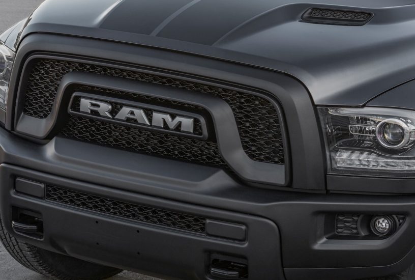 Ram 1500 Classic Warlock mascherina