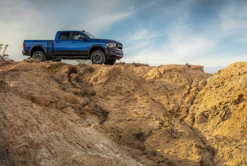 Ram Power Wagon profilo