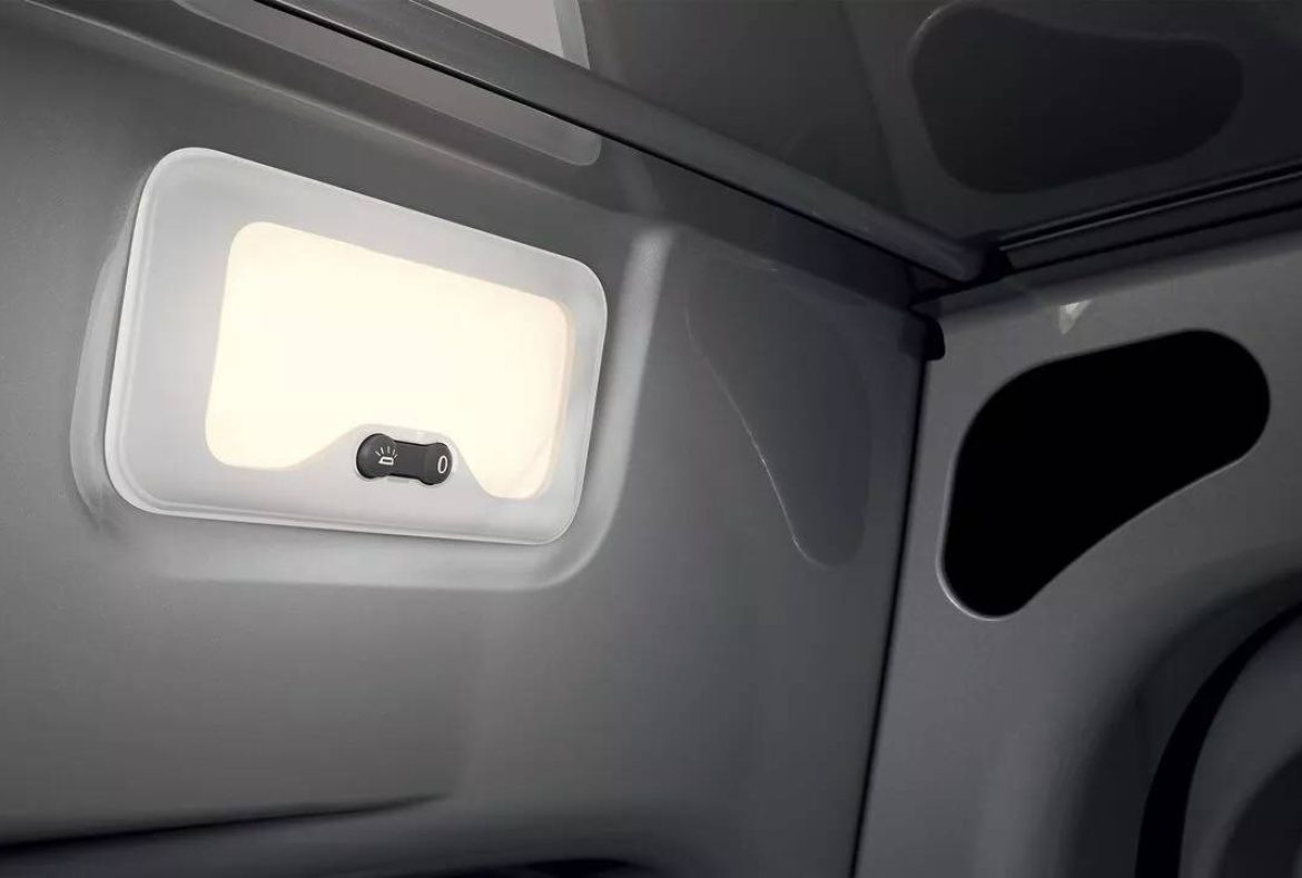 Renault Express Van, illuminazione del vano di carico a LED