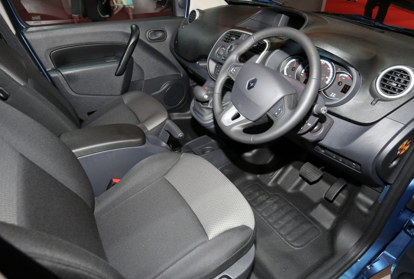 renault-kangoo-ze-interni-birmingham-2017