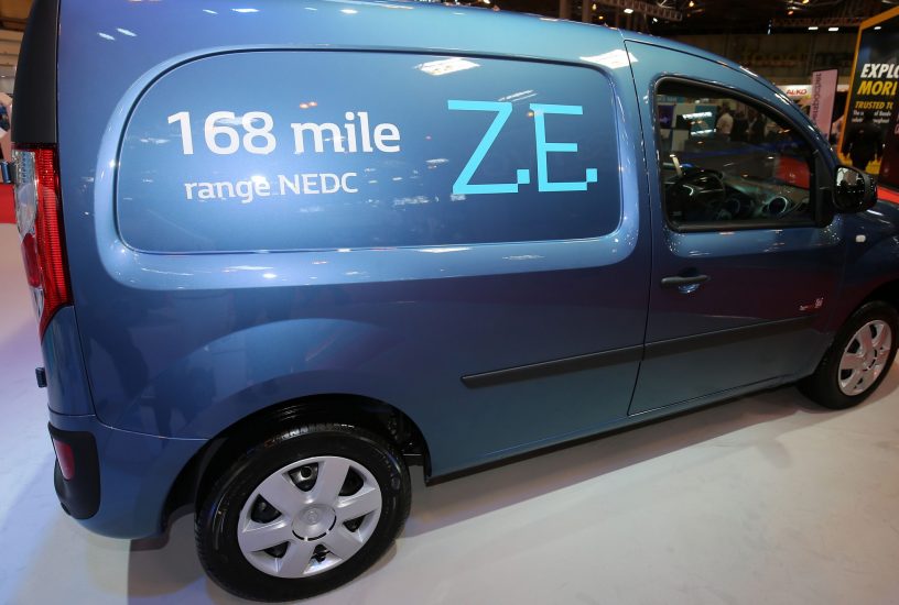 renault-kangoo-ze-tre-quarti-posteriore-birmingham-2017