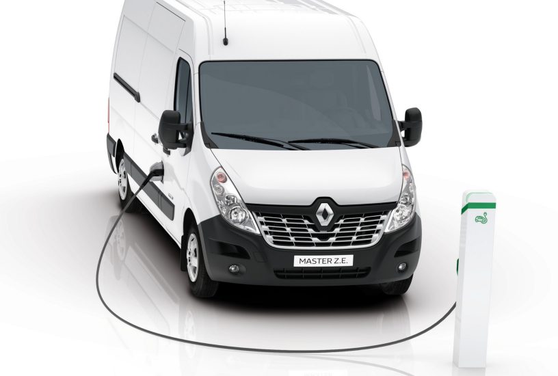 renault-master-z-e-frontale