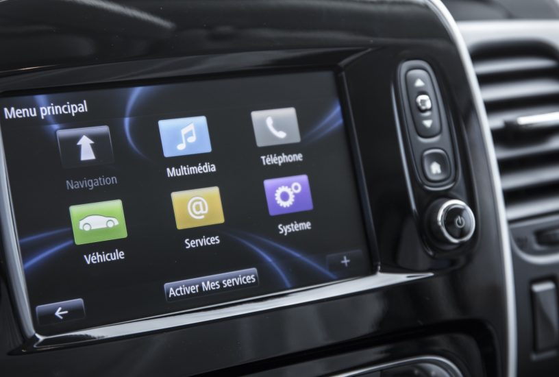 renault-trafic-spaceclass-infotainment