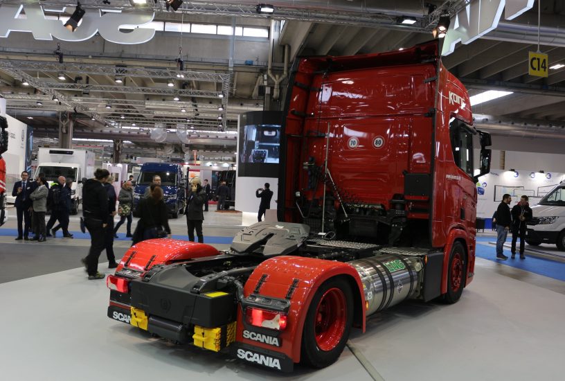 Scania R410 Transpotec 2019 tre quarti posteriore