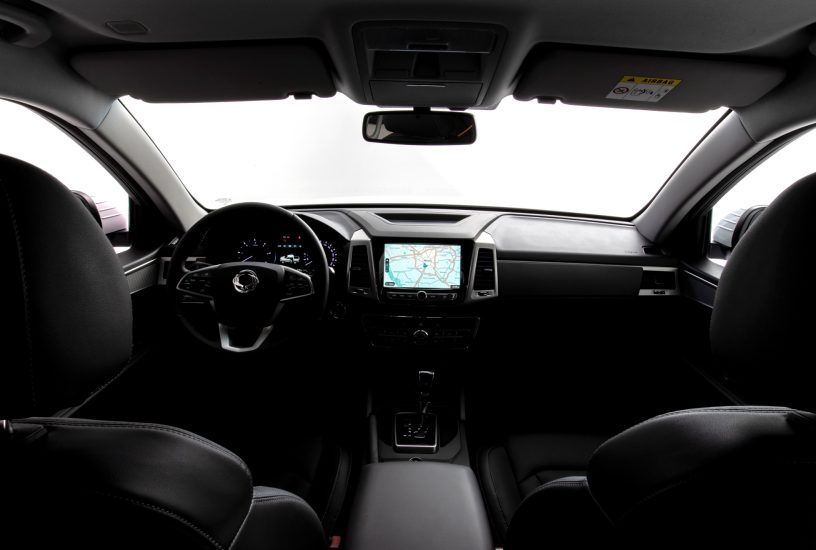 Ssangyong Rexton Sports pickup, cruscotto e abitacolo