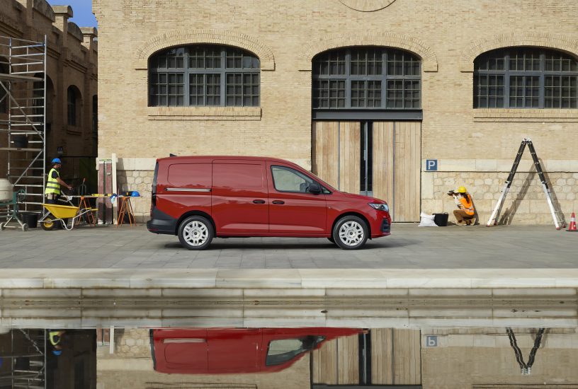 Ford Pro Reveals All-New Transit Connect with PHEV Power