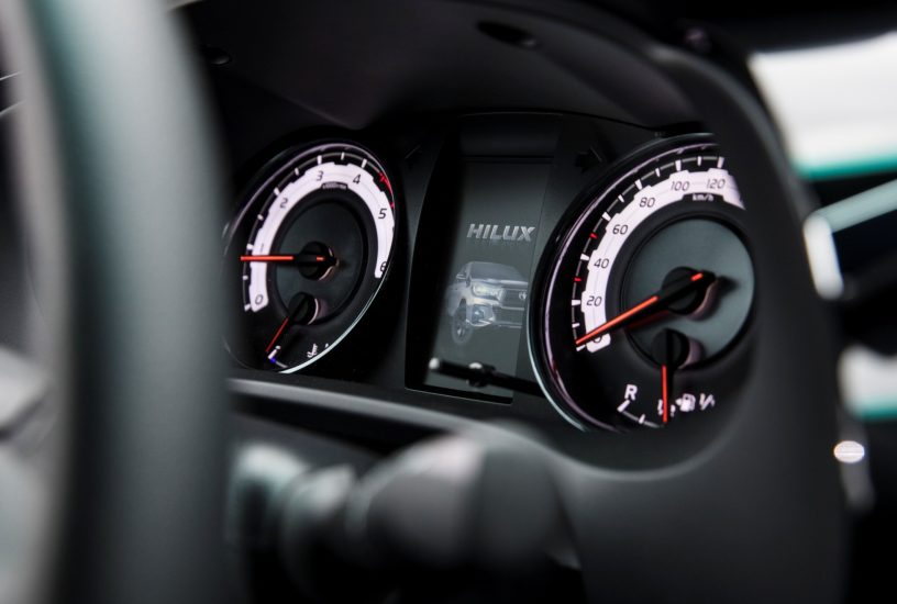 Toyota Hilux Executive+ cruscotto