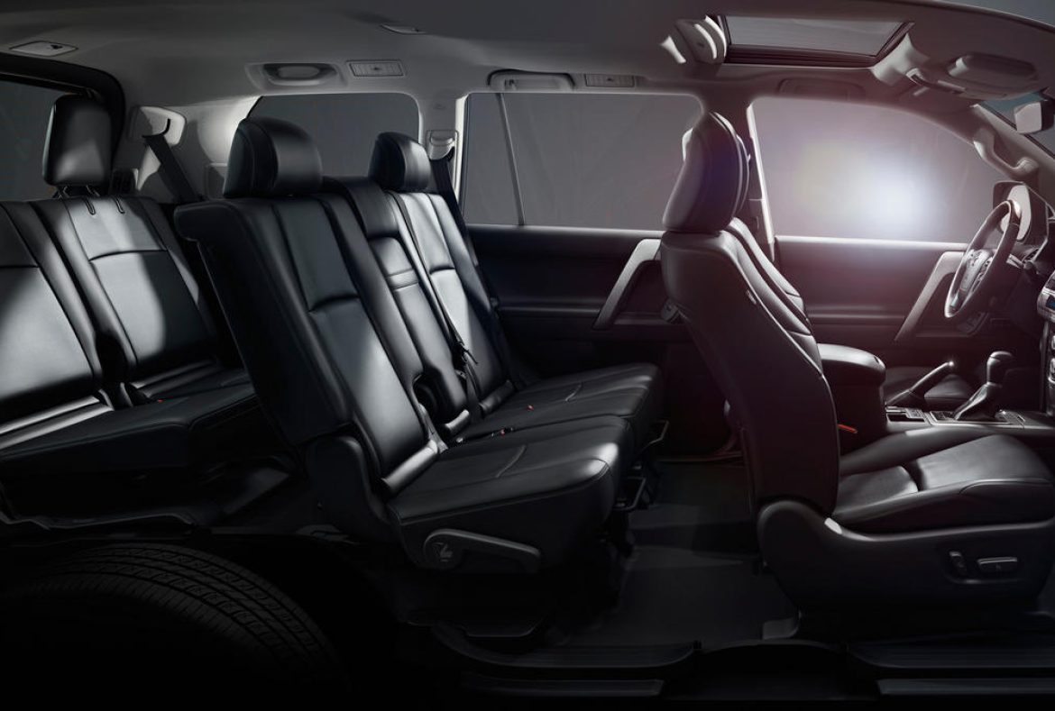 Toyota Land Cruiser, interni laterale -11