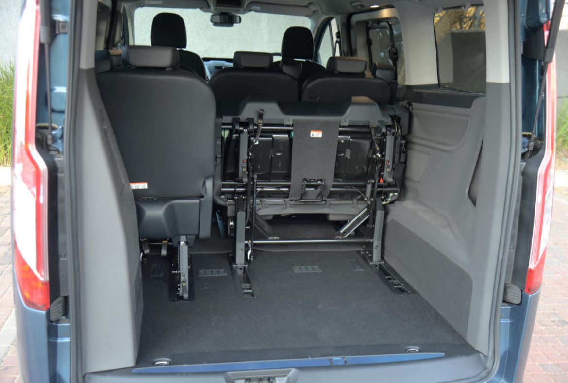 Vano di carico Ford Tourneo Custom Limited