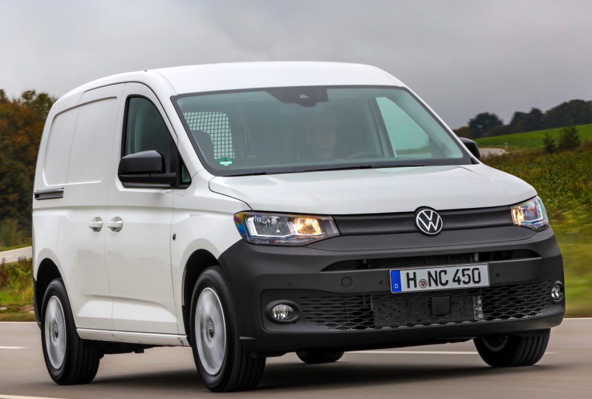 Volkswagen Caddy Cargo, tre quarti anteriore - 16