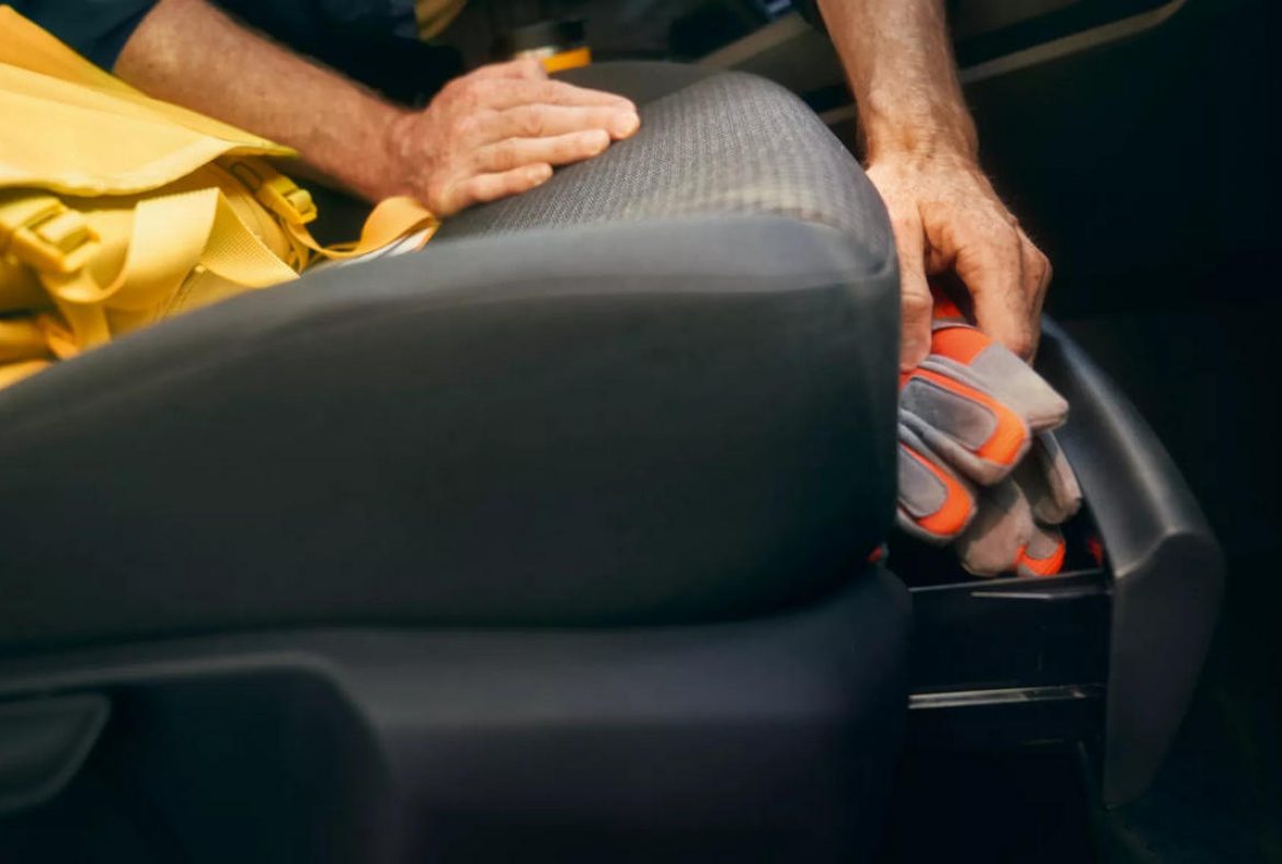 Volkswagen Caddy Cargo, vani porta oggetti - 5