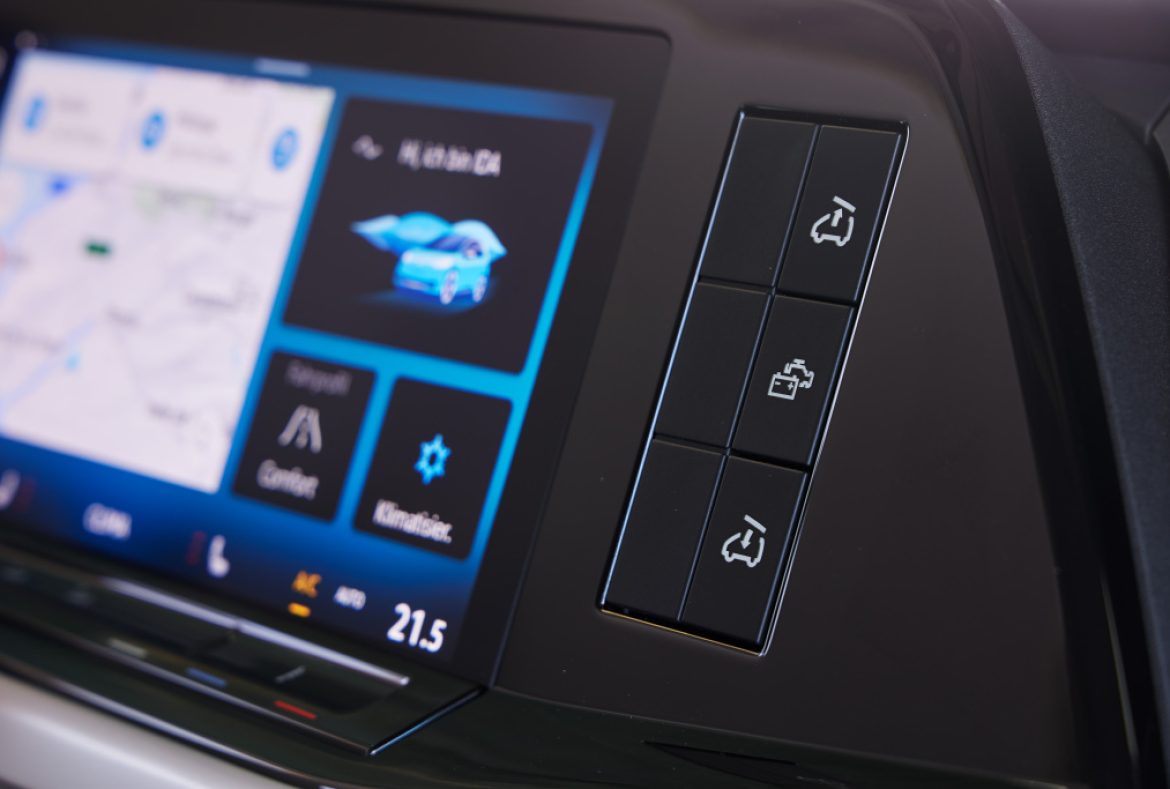 Volkswagen California T7 ocean 2024, comandi -15