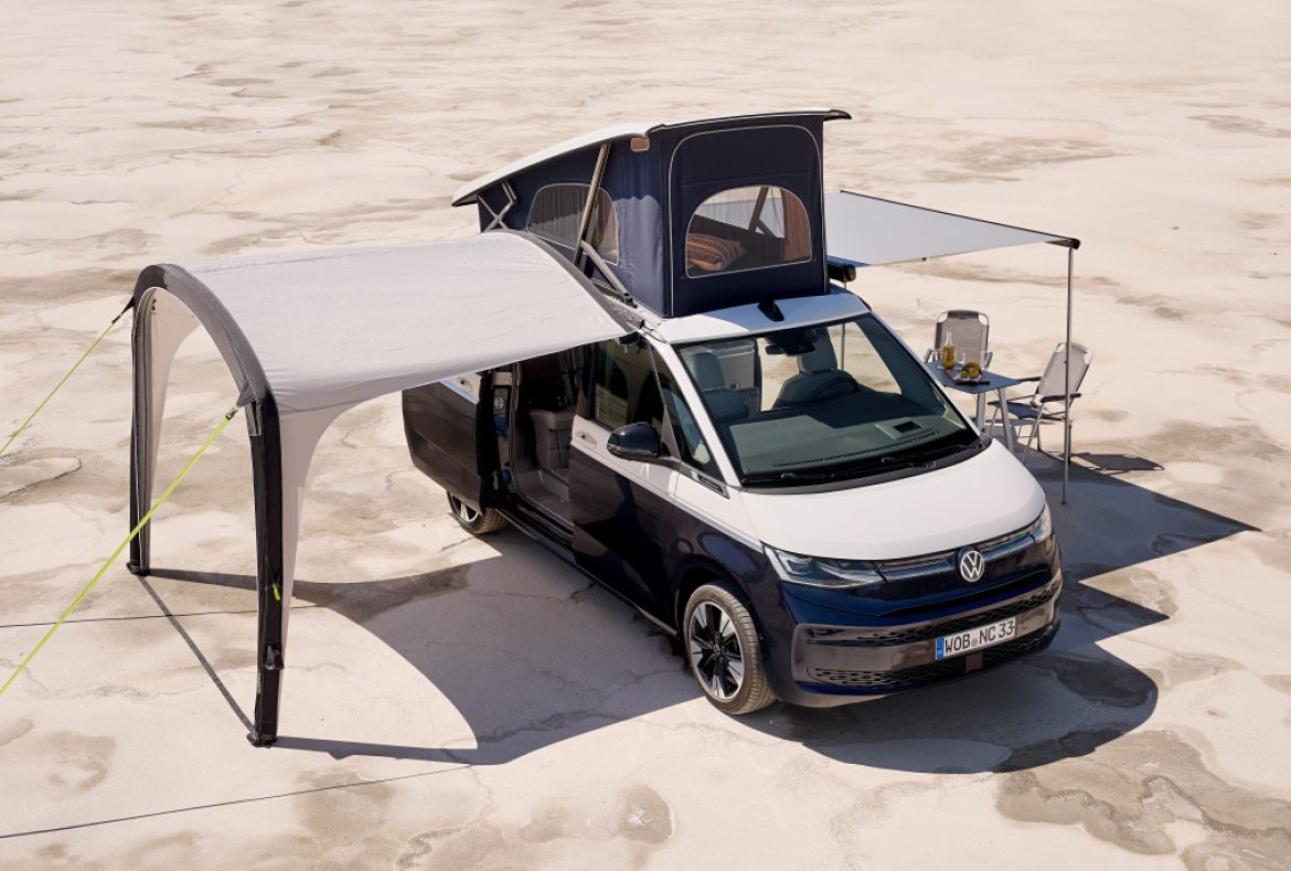 Volkswagen California T7 ocean 2024, esterno e veranda doppia-24