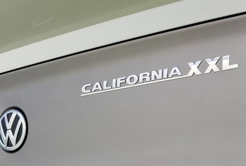 volkswagen-california-xxl-logo-california-xxl