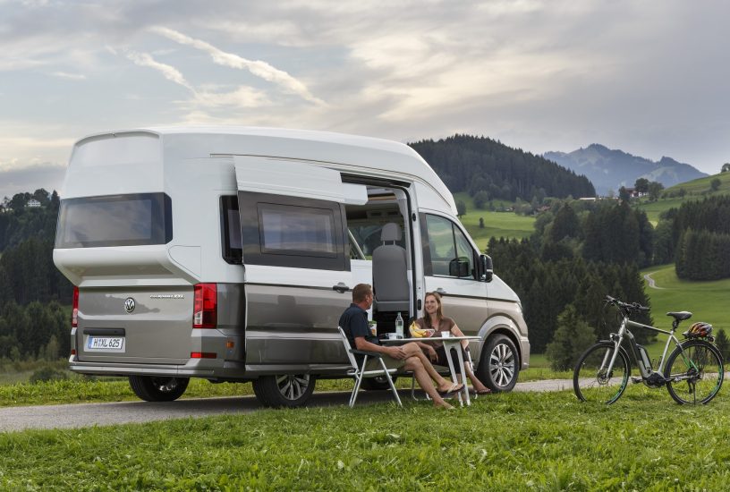 volkswagen-california-xxl-tre-quarti-posteriore