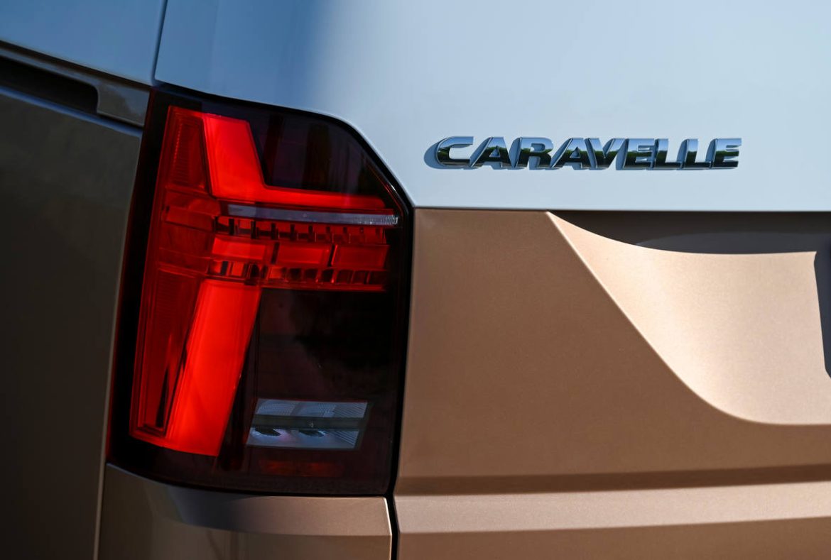 Volkswagen Caravelle - 42
