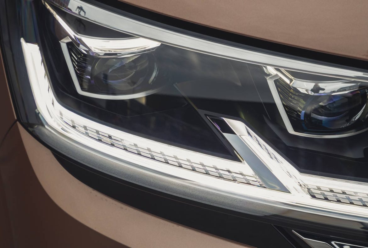 Volkswagen Caravelle - 54