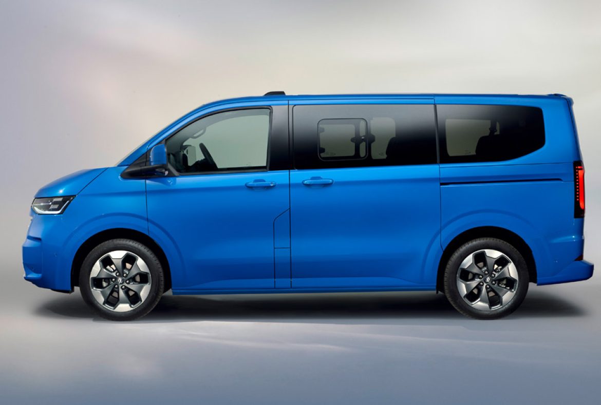Volkswagen Caravelle T7 2025, laterale-03