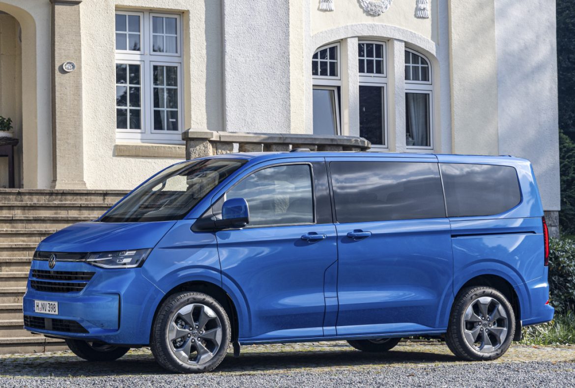 Volkswagen Caravelle T7 2025, laterale-04