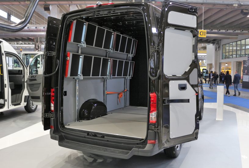 Volkswagen Crafter Transpotec 2019 tre quarti posteriore