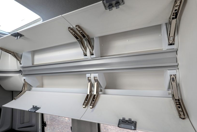 Volkswagen Grand California vani portaoggetti