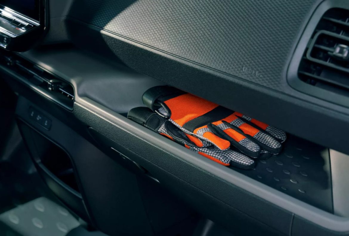 Volkswagen ID. Buzz Cargo interno vani porta oggetti