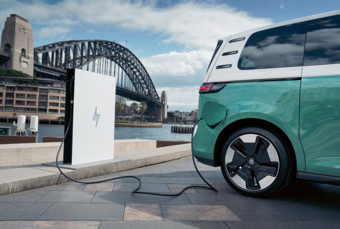 Volkswagen ID.BUZZ in ricarica- 17
