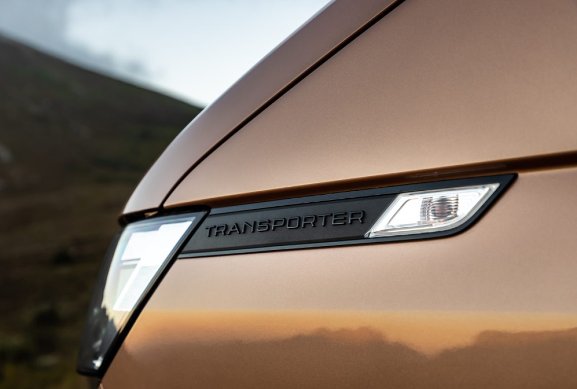 Volkswagen Transporter Kombi dettaglio fanale anteriore- 12