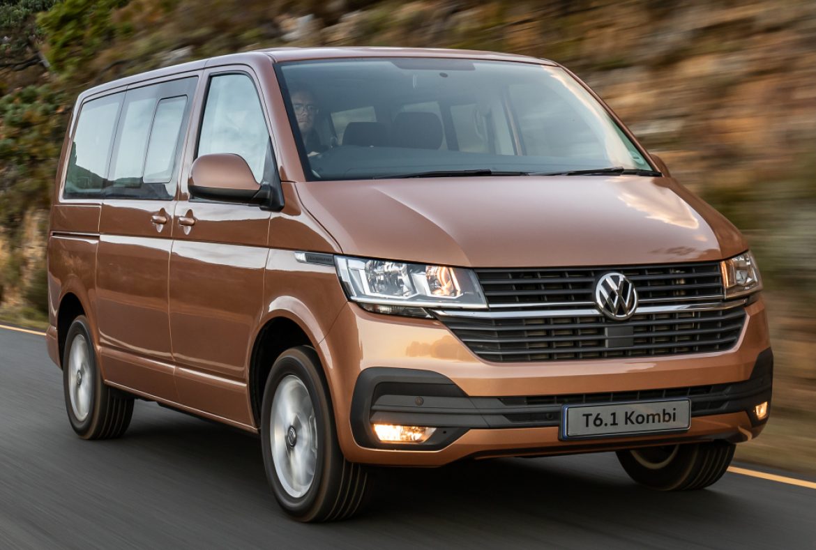 Volkswagen Transporter Kombi tre quarti anteriore- 03