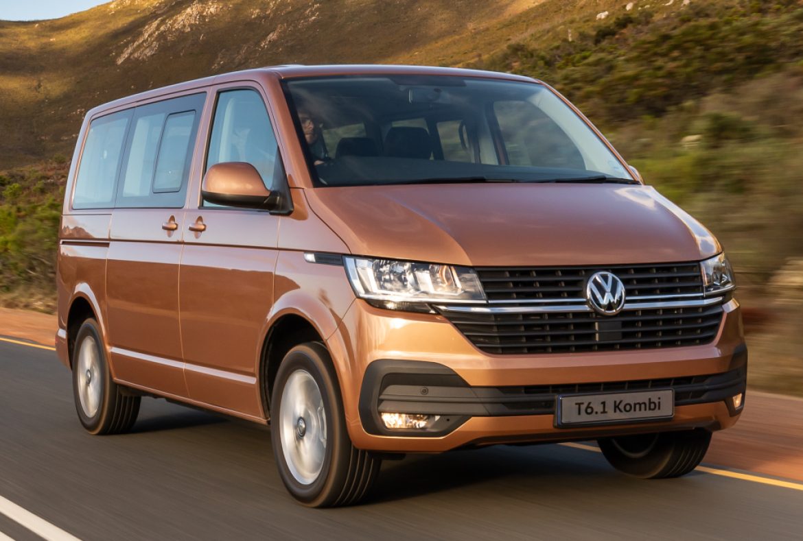 Volkswagen Transporter Kombi tre quarti anteriore- 14