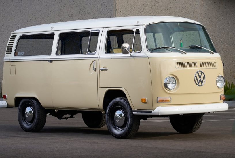 Volkswagen Type 2 Bus Electrified Concept