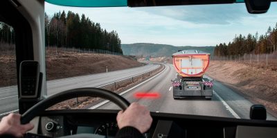 Volvo Trucks: come funziona il sistema Distance Alert