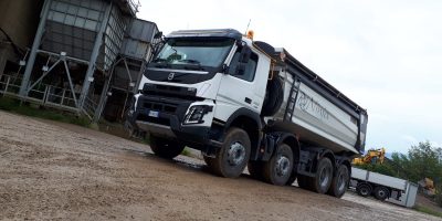 Volvo Trucks: un corso per gli specialisti del cava cantiere
