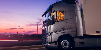 Volvo Trucks: un corso di guida economica per gli autisti