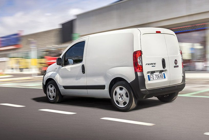 fiat fiorino 2016 posteriore