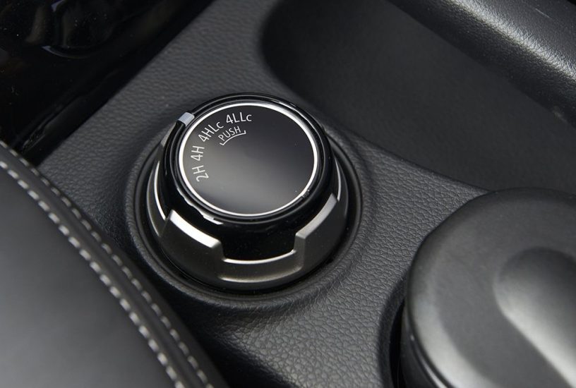 fiat-fullback-doppia-cabina-selettore-trazione-4wd