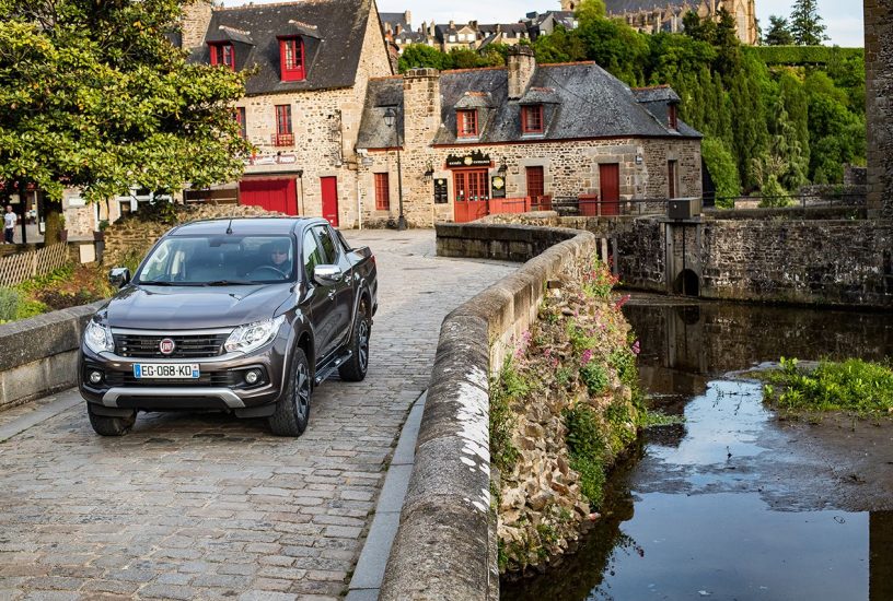 fiat-fullback-su-strada