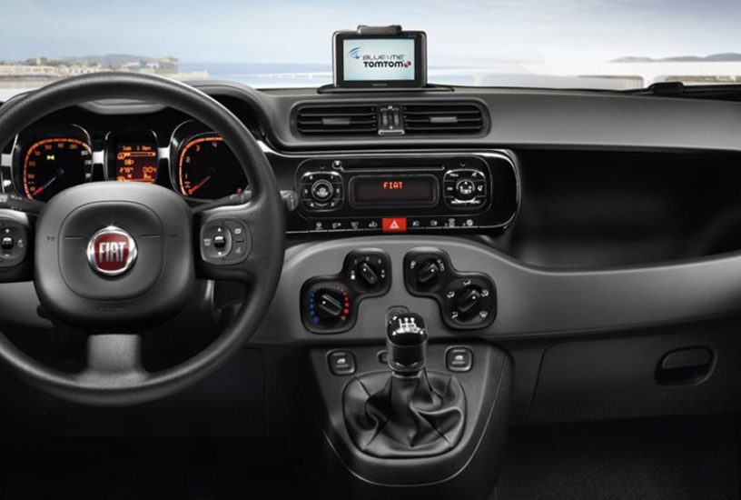 Fiat Panda Van, interni cruscotto