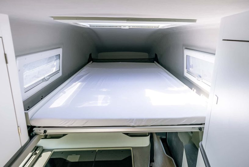 ford-nugget-mit-festem-hochdach-2025