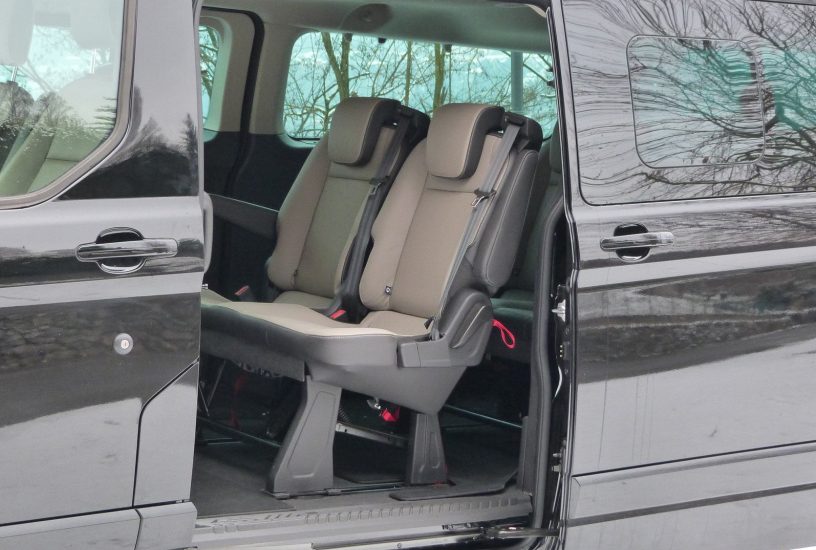 ford-tourneo-custom-porta-scorrevole