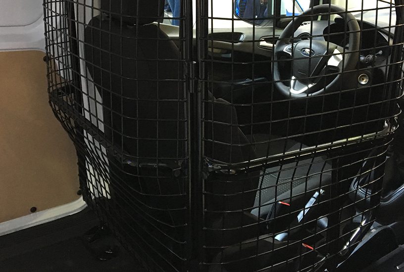 ford-transit-courier-interni-transpotec-2017-4