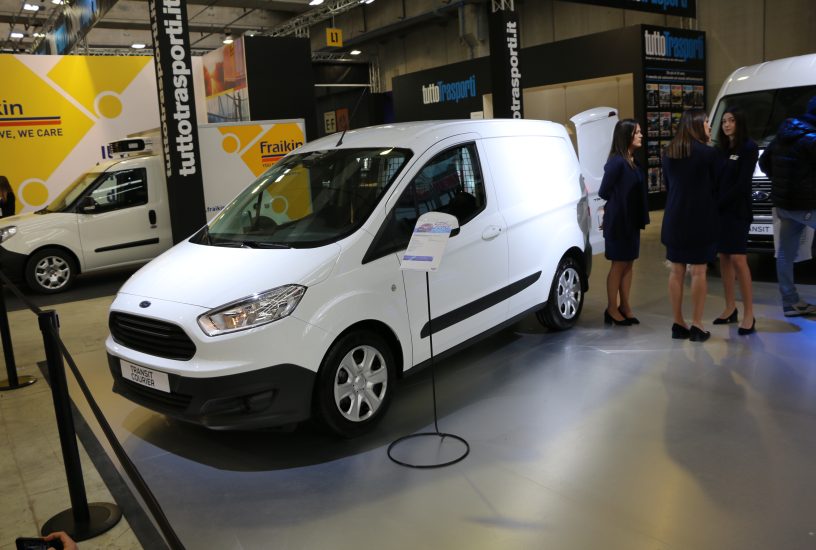 ford-transit-courier-transpotec-2017