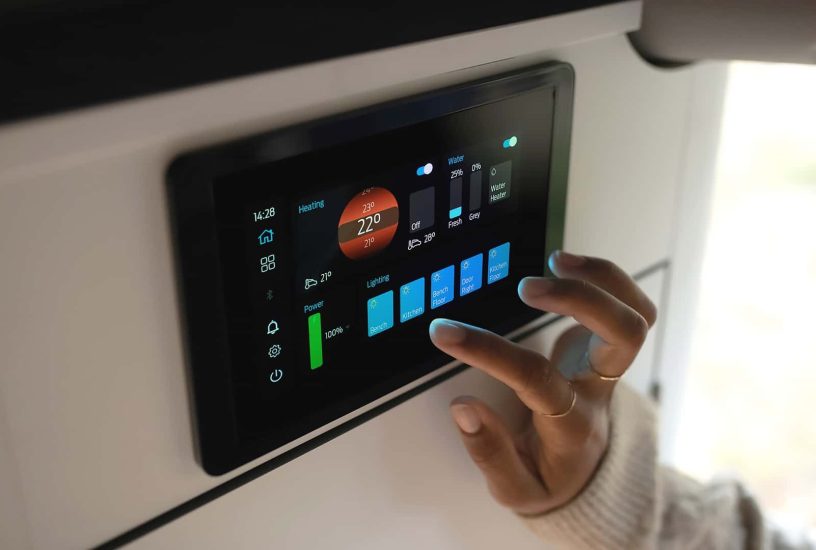 ford-transit-custom-nugget-2023 4