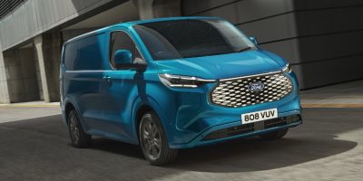 Ford E-Transit Custom, nel 2026 arriva la variante a trazione integrale