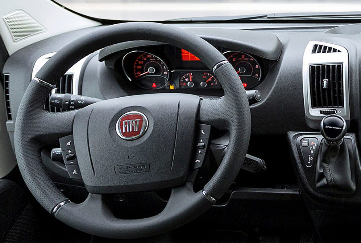 guida Fiat Ducato Panorama, volante e quadro comandi