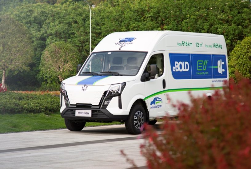 hudson_automotive_furgone_ebold_motor_news_01