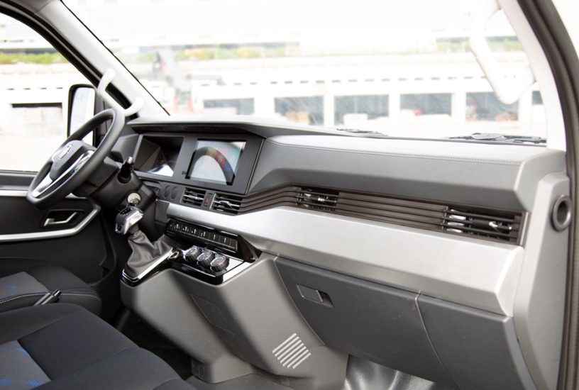 hudson_automotive_furgone_ebold_motor_news_09