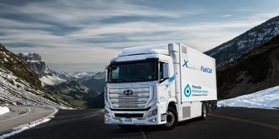 Hyundai consegna i primi camion XCIENT Fuel Cell in Europa