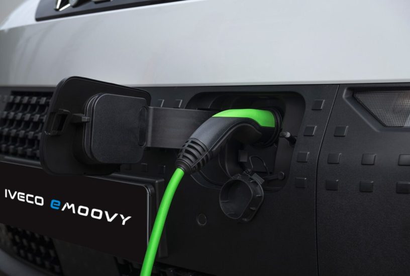 iveco-emoovy-e-transporter-electric-transporter-2024-02-min-1400x933