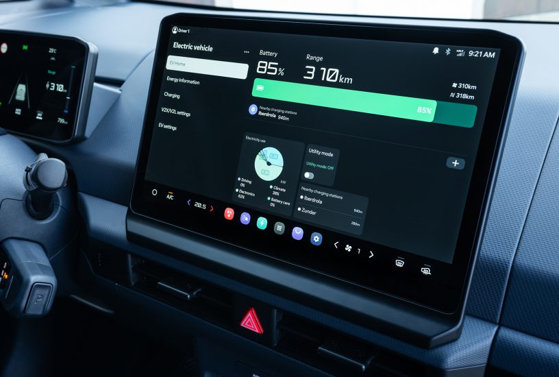 kia-pv5-cargo-steel-grey-interior-digital-1920x1080-005